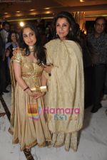Rinkie Khanna with Dimple Kapadia at Abu Jani and Sandeep Khosla present _ALMOST 24_ at the Grand Finale at Delhi Couture Week on 25th July 2010.jpg